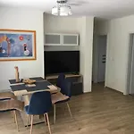 Zamor House Feriehus